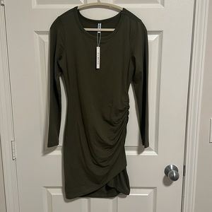 NWT HiMone Green ruched bodycon long sleeve dress